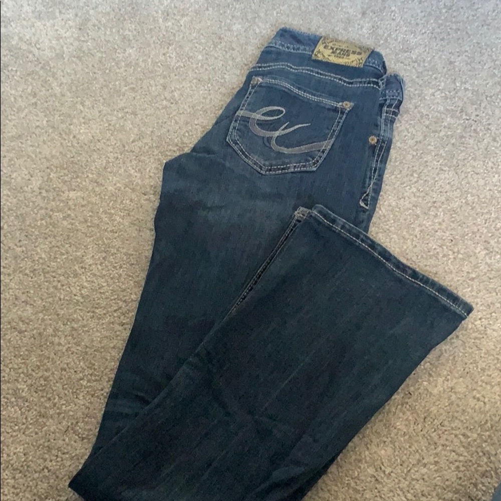 Boot cut jeans
